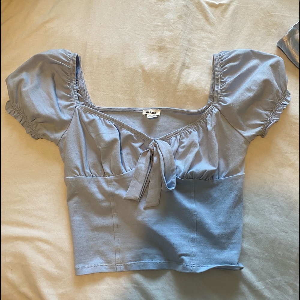 ROMANTIC TIED CROP